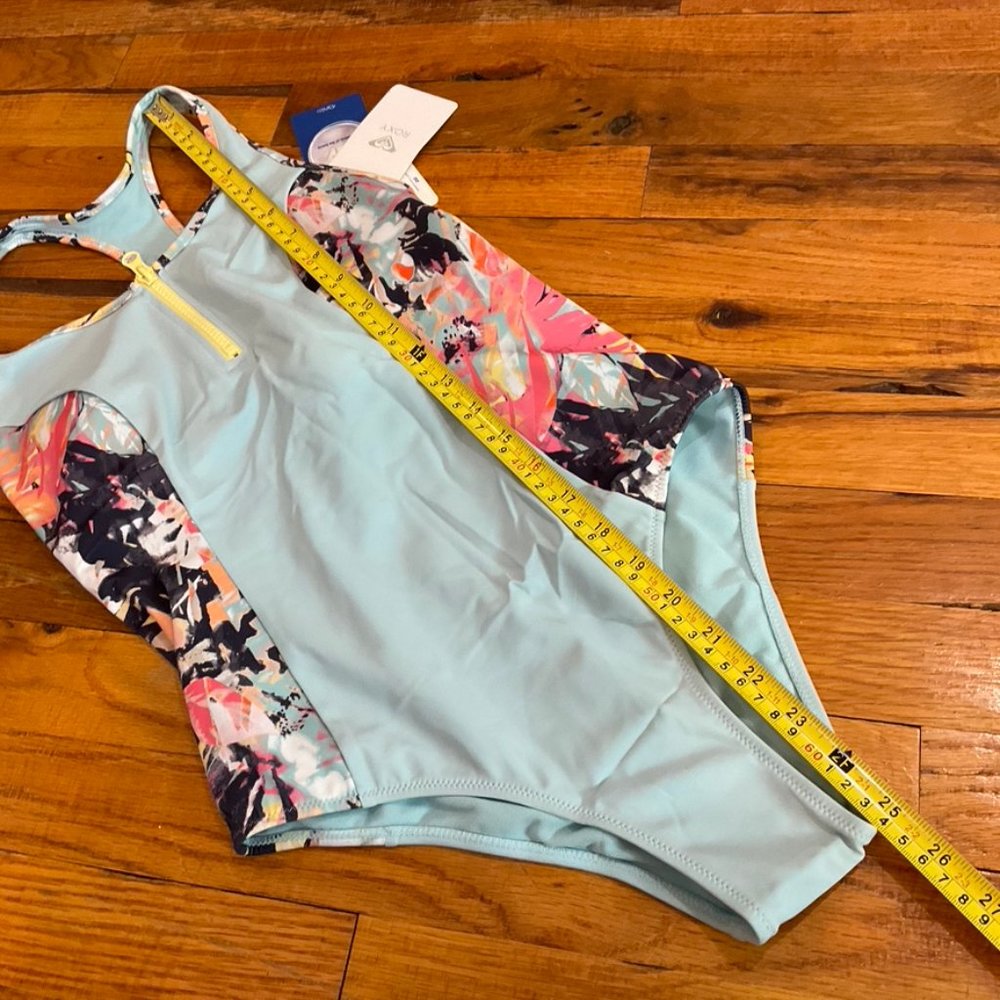 Host Pick 8/21 ๐๐ NWT Roxy Fitness Collection Swimsuit - Picture 4 of 6